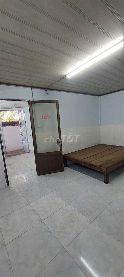 Cần tìm người thuê trọ gần chợ Hóc Môn ( liên lạc qua Zalo )