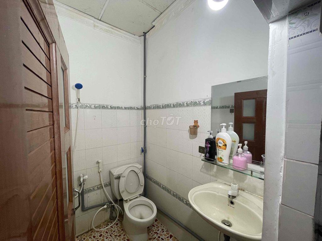 Pass phòng trọ sinh viên giá rẻ QL22, Trung Chánh, Hóc Môn.