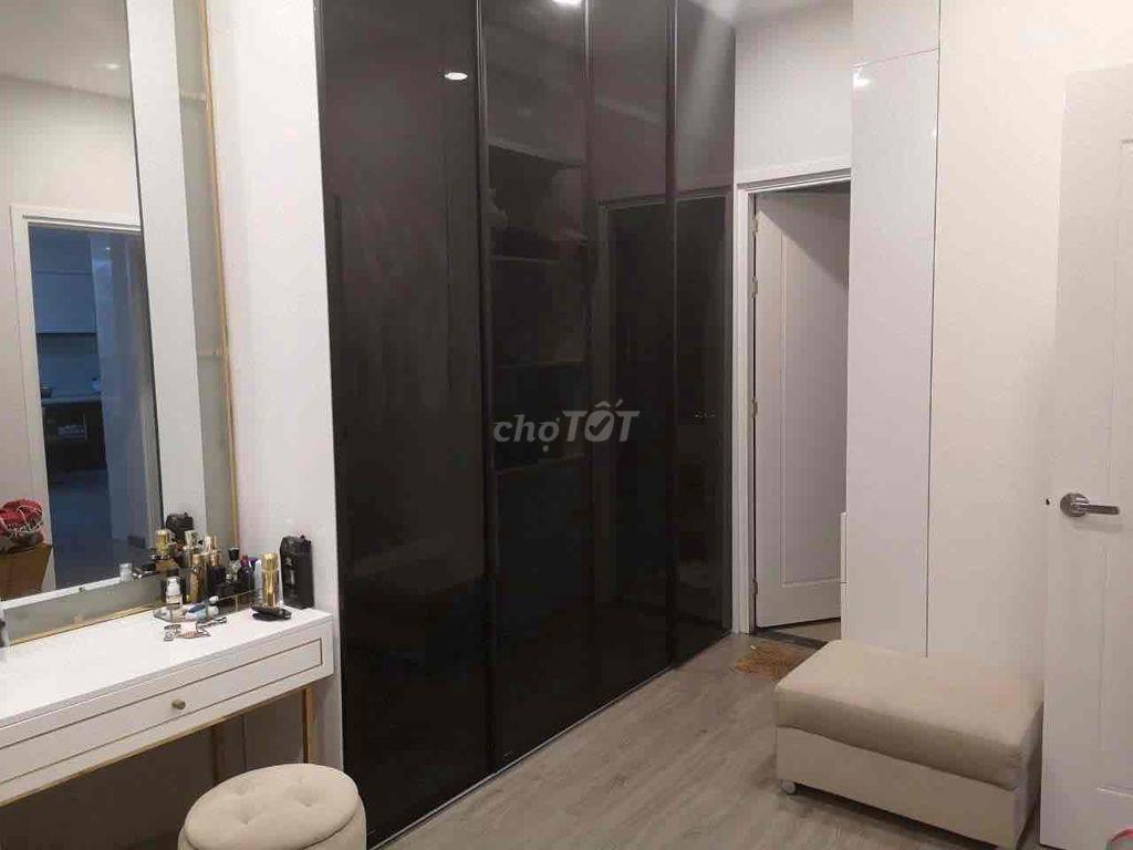 CẦN BÁN căn hộ Sunrise Riverside 5 tỷ 2 nhà đẹp