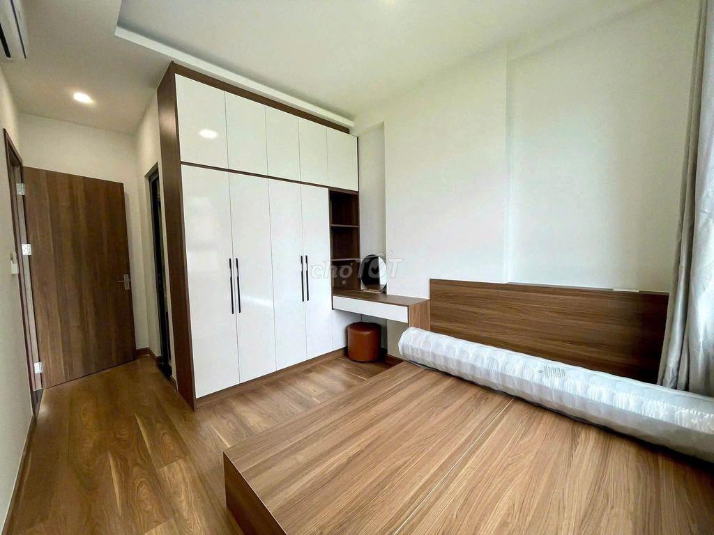 Cho thuê căn hộ 3pn siêu đẹp tại Goldora Plaza