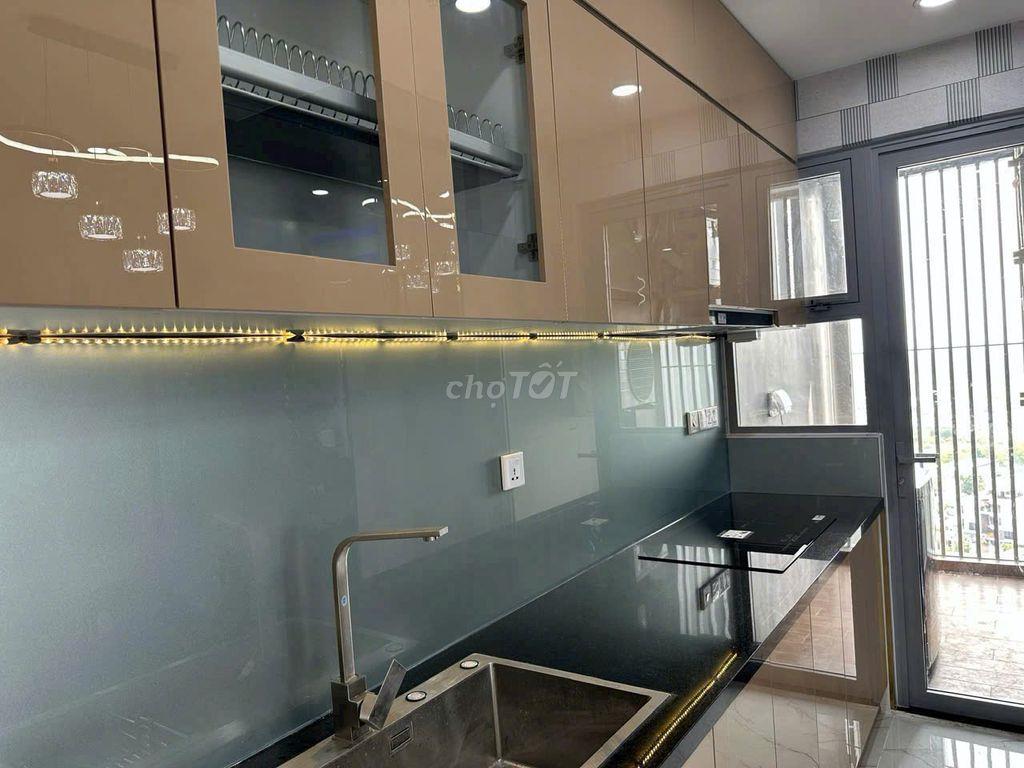 Cho thuê căn hộ 3pn đầy đủ nội thất chỉ 14tr5 tại Goldora Plaza