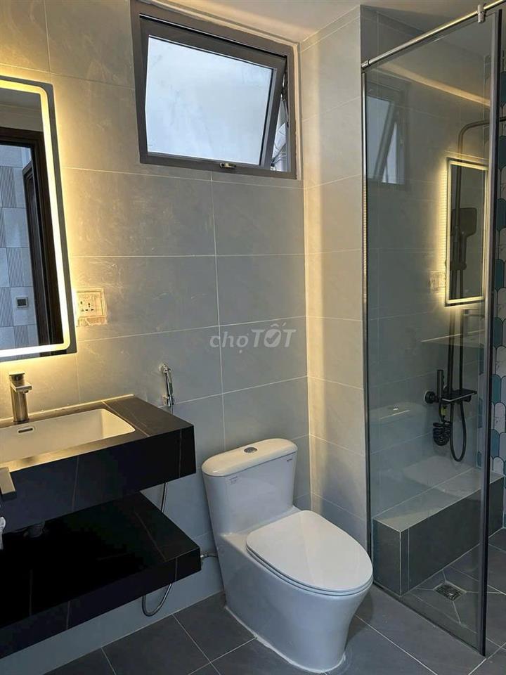 Cho thuê căn hộ 3pn đầy đủ nội thất chỉ 14tr5 tại Goldora Plaza