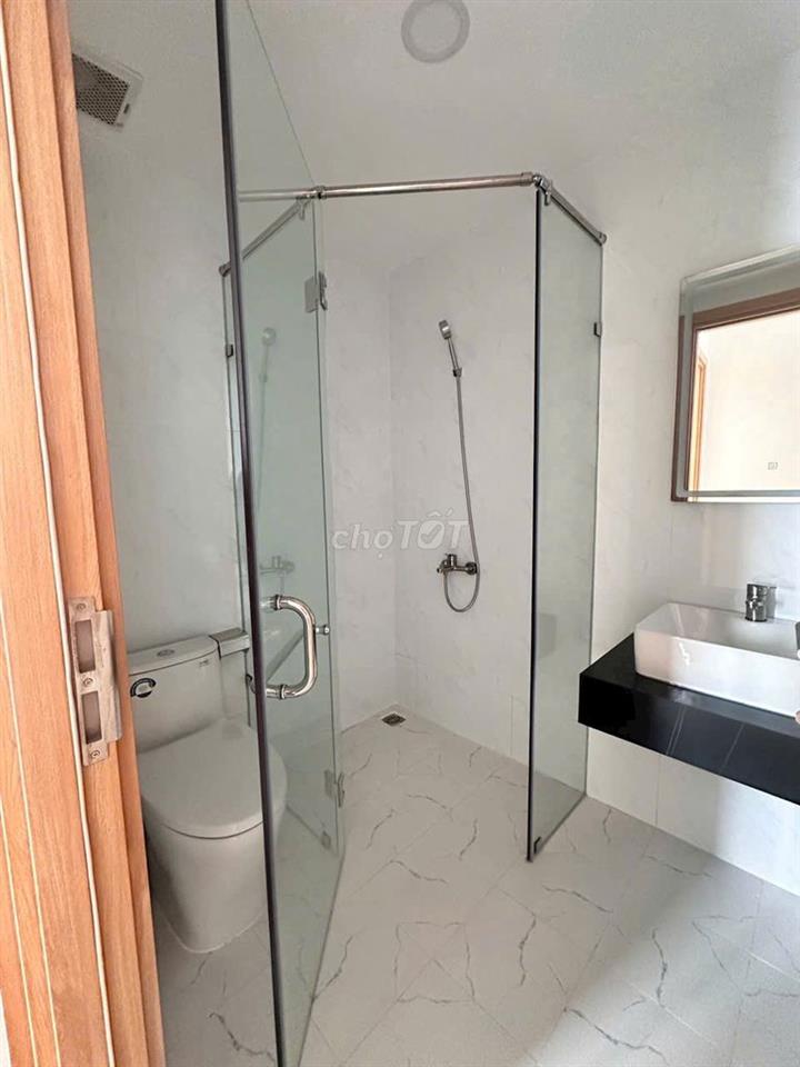 Cho thuê căn hộ 2pn tại Goldora Plaza chỉ 12tr