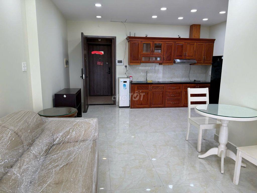 Cho thuê căn hộ 2pn tại Goldora Plaza chỉ 12tr