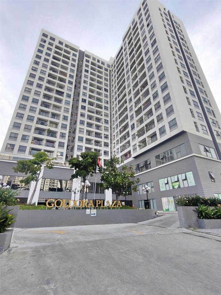 share phòng cho nữ chung cư GOLDORA PLAZA trong căn 3pn