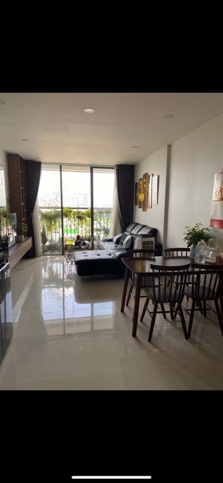 share phòng cho nữ chung cư GOLDORA PLAZA trong căn 3pn
