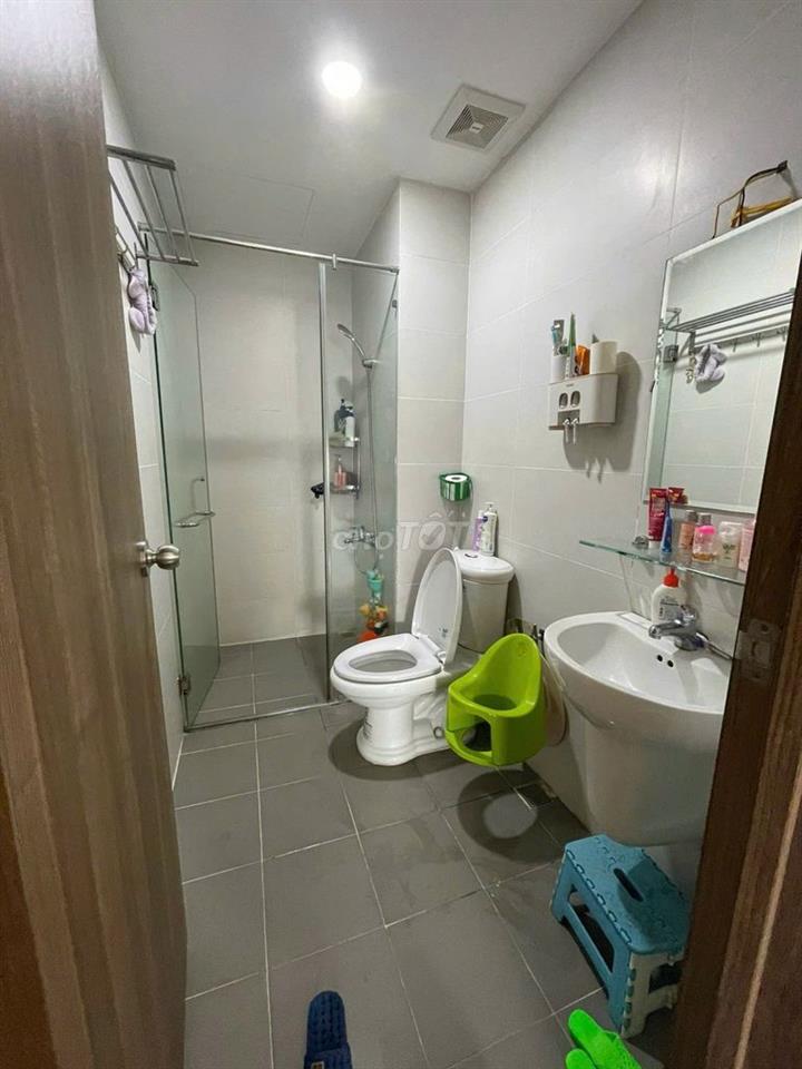 Cho thuê căn hộ 2PN,1WC tại GOLDORA PLAZA  giá chỉ 10.5tr