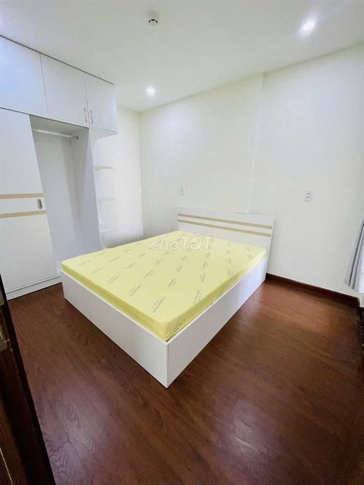 CHO THUÊ CĂN HỘ 2PN,2WC giá chỉ 11tr tại Chung cư  GOLDORA PLAZA
