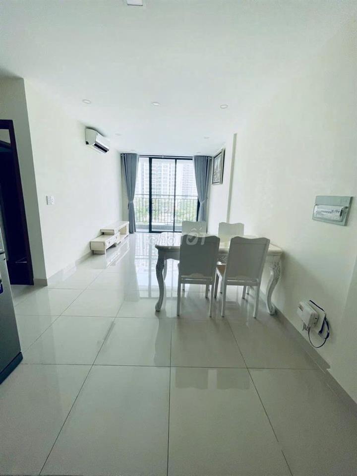CHO THUÊ CĂN HỘ 2PN,2WC giá chỉ 11tr tại Chung cư  GOLDORA PLAZA