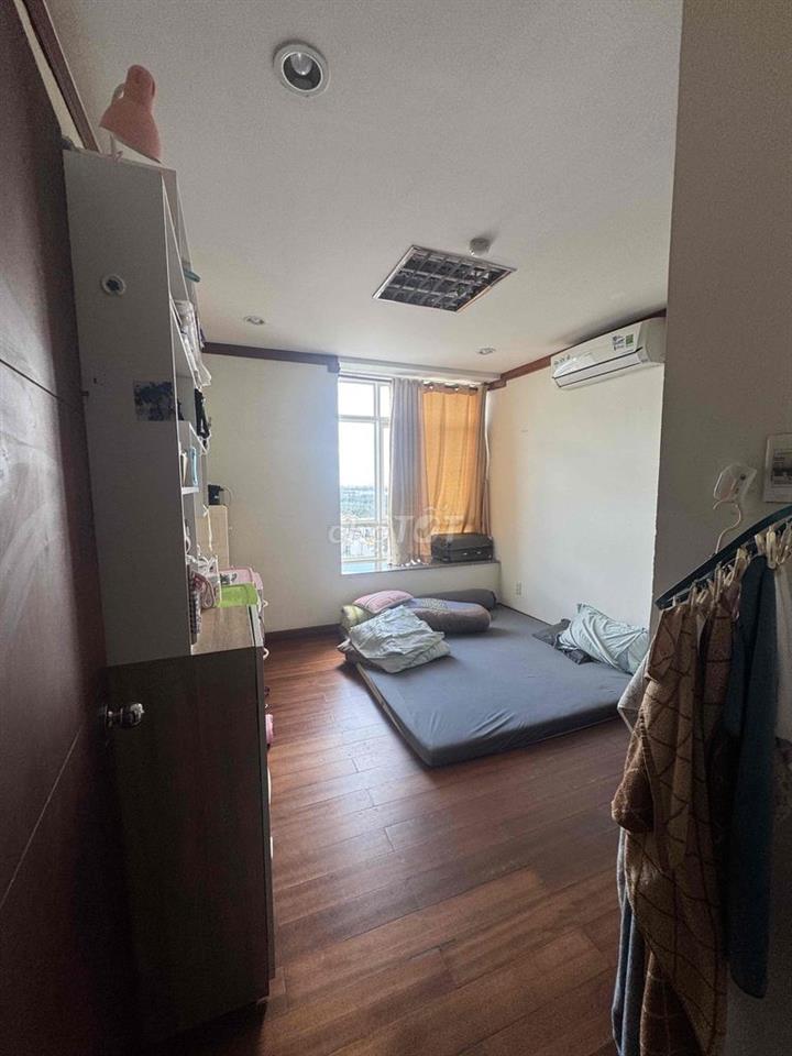 Chính chủ cần bán căn hộ 99m2