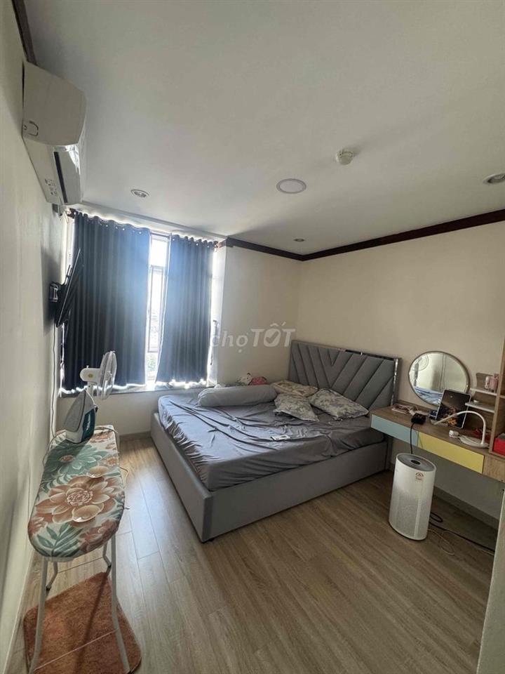 Chính chủ cần bán căn hộ 99m2