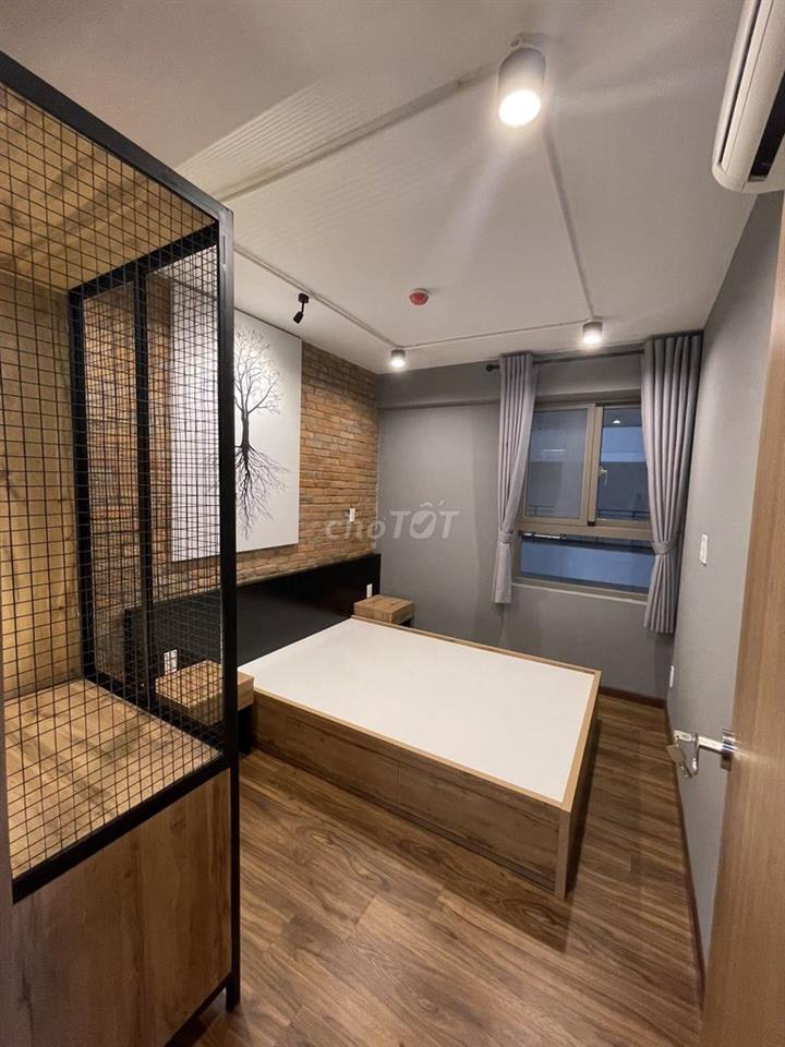 Bán căn hộ Saigon South, 75m2, 2pn, 5 tỷ 440, nhà đẹp, sổ hồng đầy đủ
