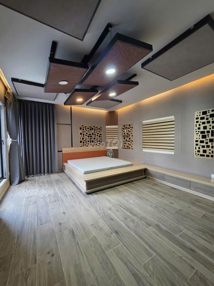 Cho thuê biệt thự Phú Mỹ, đường Hoàng Quốc Việt, Quận 7, 45 triệu