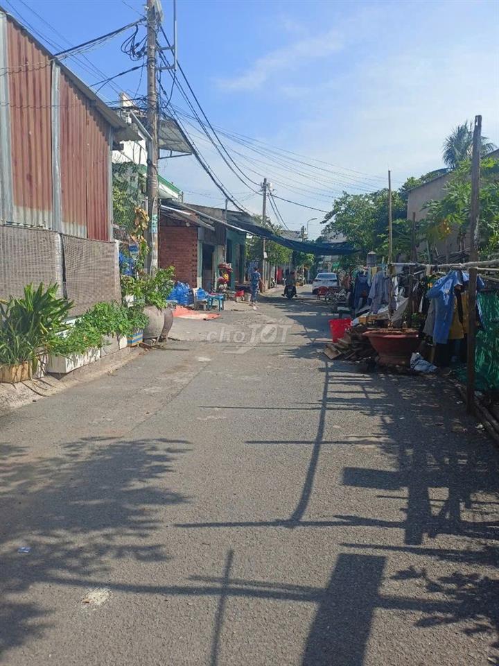 Cho thuê phòng trọ hẻm 541/1/38 Nguyễn Văn Tạo, mặt tiền, 1tr9,