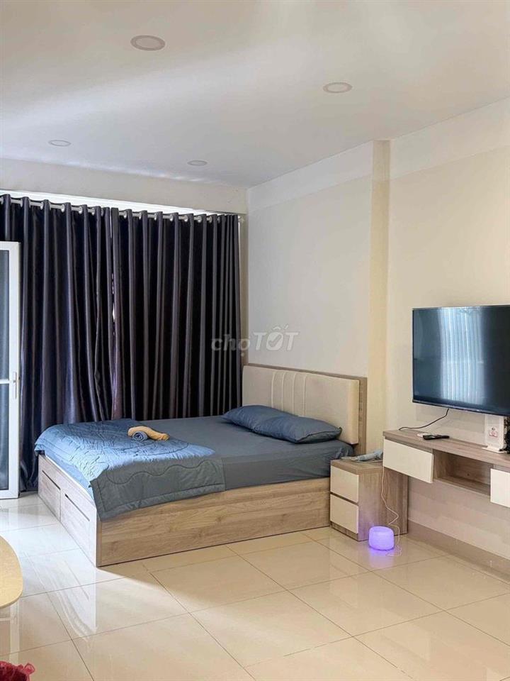 Cho thuê Sunrise CityView Q7 Lh :