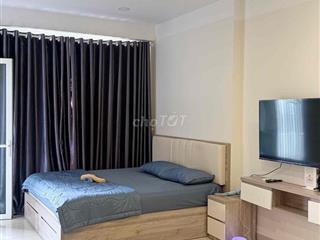 Cho thuê Sunrise CityView Q7 Lh :
