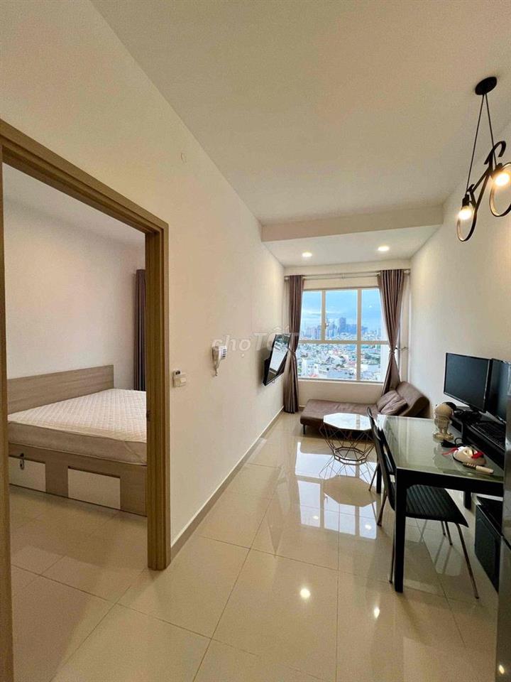 Cho thuê căn hộ Sunrise CityView Q7 Lh :