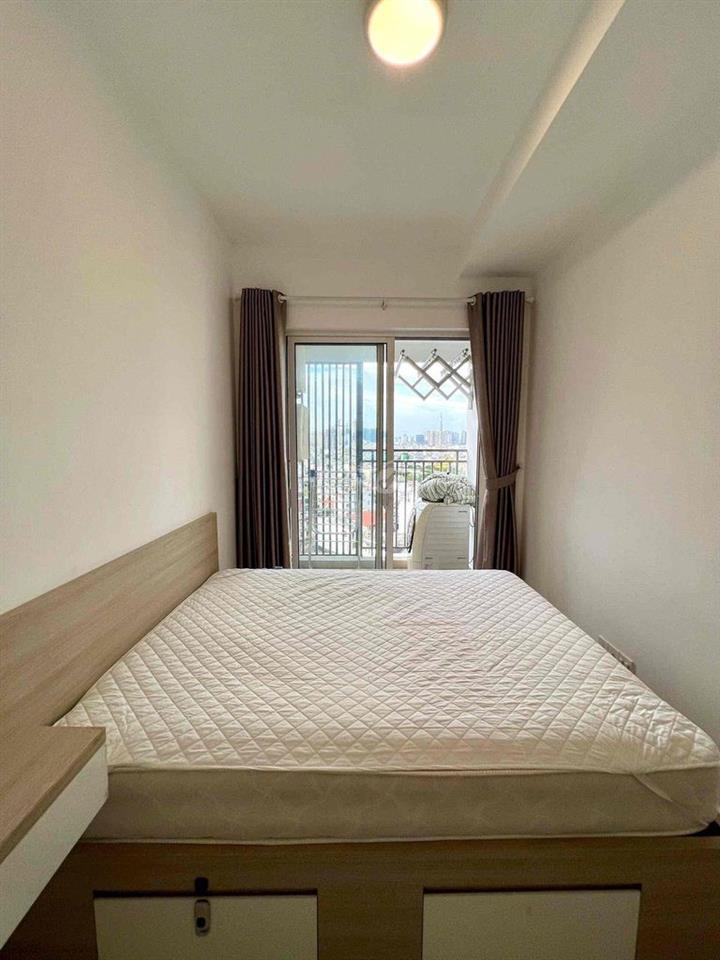 Cho thuê căn hộ Sunrise CityView Q7 Lh :