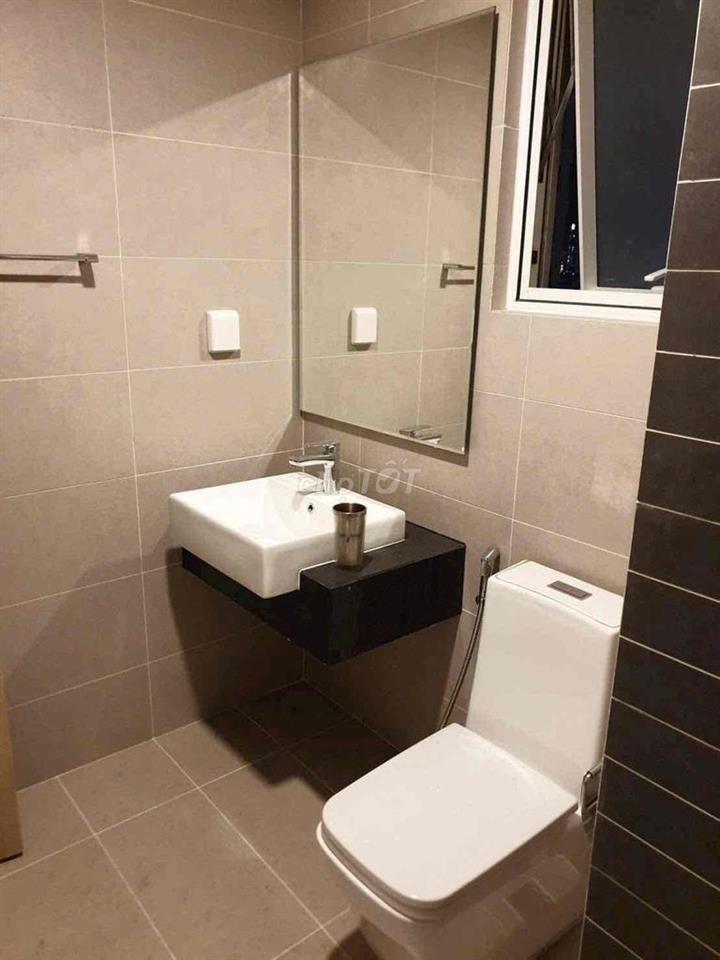 Cho thuê Officetel Sunrise CityView Q7 Lh :