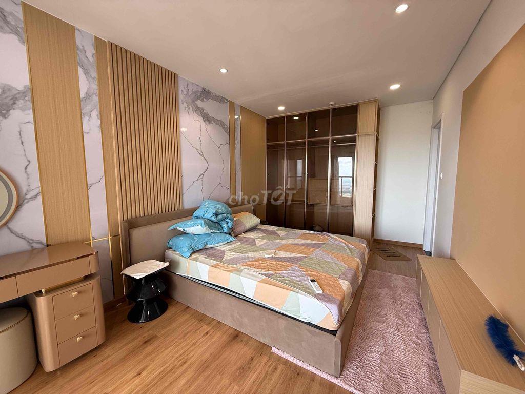 Cho thuê Penhouse 2 tầng Dragon Hill 2 nội thất cao cấp 3 Phòng ngủ