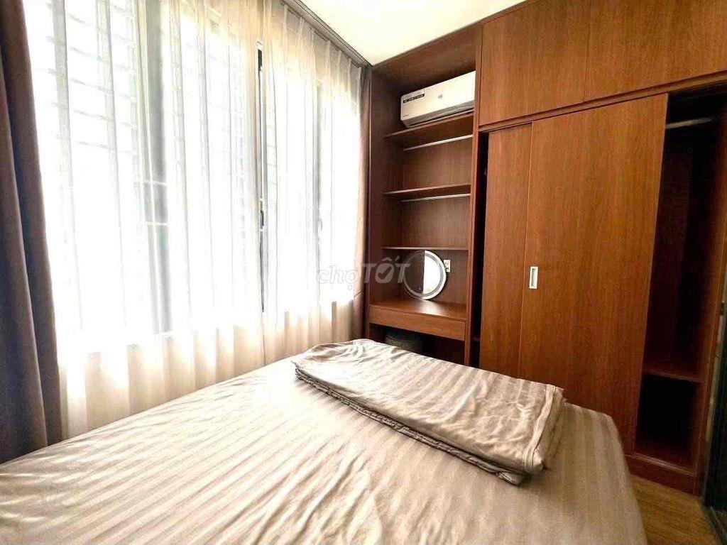 studio tách bếp