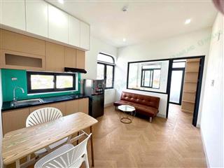 một phòng ngủ tách bếp