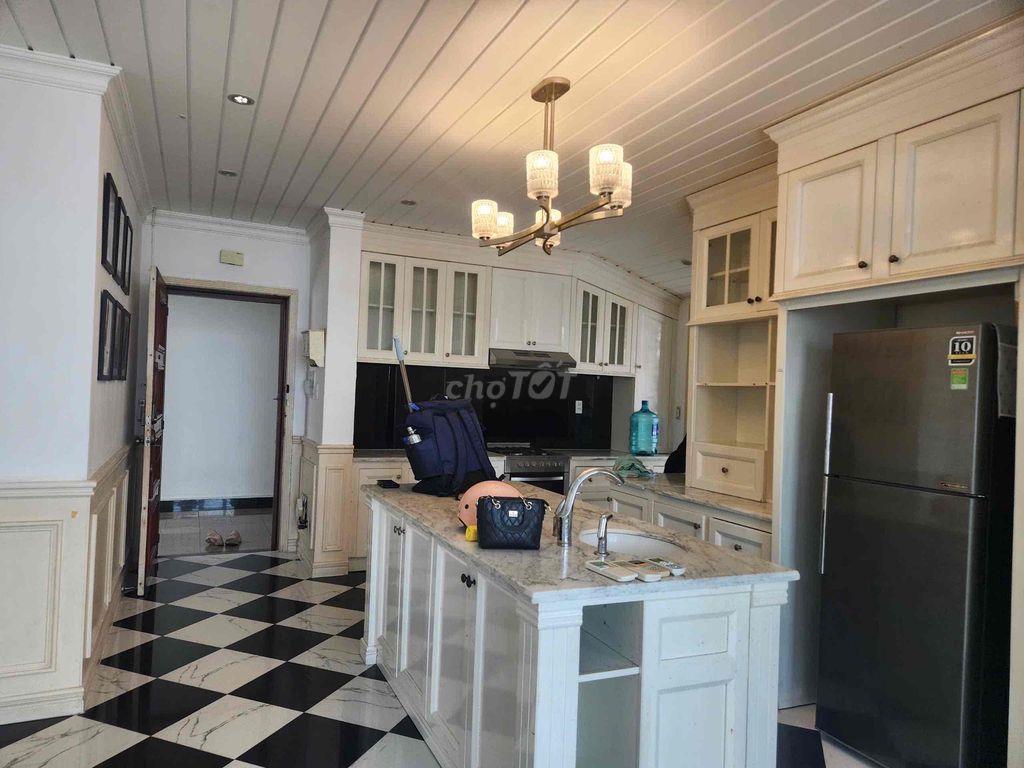 Chuyển nhựợng phòng Cc Phú Hoàng Anh   Full nội thất - Nhà đẹp - Ở liề