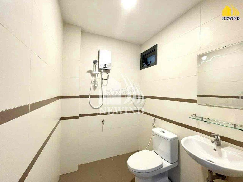 Studio Bancon Full Nội Thất, Máy Giặt Riêng, Ngay Trung Tâm Quận 7