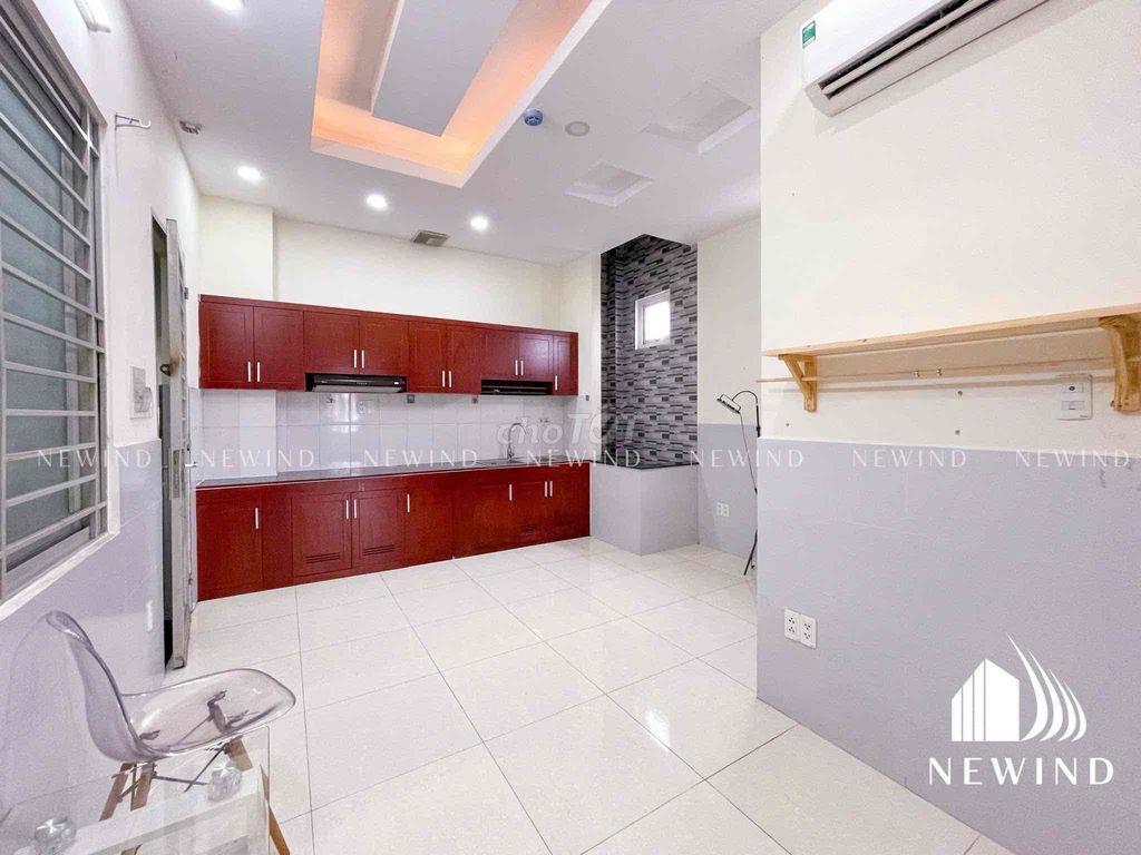 CĂN 1PN CỬA SỔ SÁNG RỘNG 30-40m2, GẦN PHÚ MỸ HƯNG, có Sẵn 2 Máy Lạnh