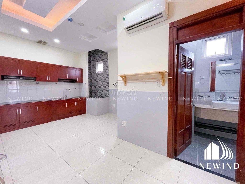 CĂN 1PN CỬA SỔ SÁNG RỘNG 30-40m2, GẦN PHÚ MỸ HƯNG, có Sẵn 2 Máy Lạnh