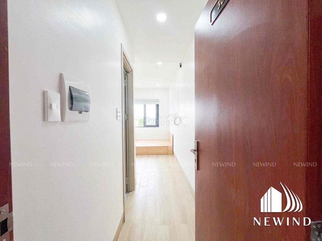 Studio Bancon - Cửa sổ Mới xây Giá HSSV, Gần ĐH Rmit, TĐTU,...