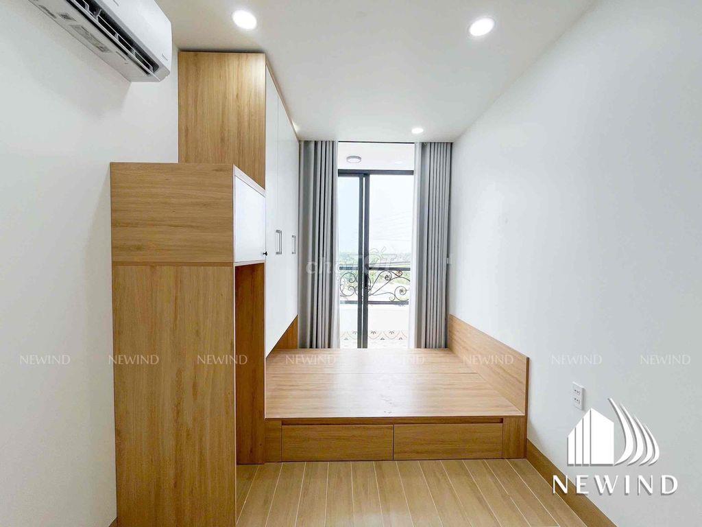 Studio Bancon - Cửa sổ Mới xây Giá HSSV, Gần ĐH Rmit, TĐTU,...