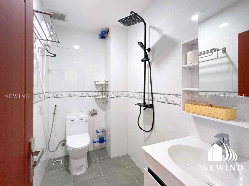 Cho Thuê Căn Studio Bancon, FREE Mọi Chi Phí, CHỈ Tính Điện