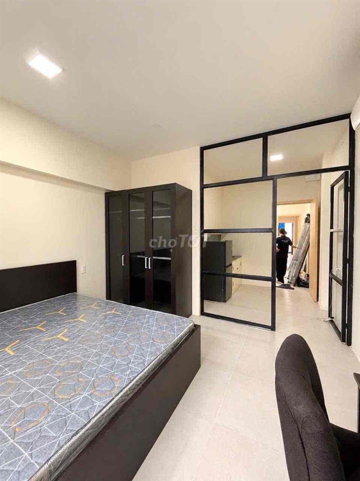 CĂN HỘ 1 PN BANCON TÁCH BẾP, FULL NỘI THẤT NGAY TRUNG TÂM Q7