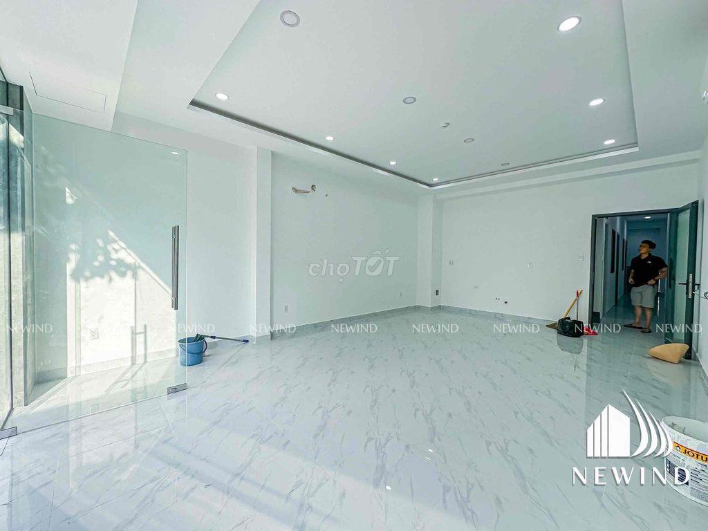 MẶT BẰNG CHO THUÊ NGAY TRUNG TÂM QUẬN 7, MỚI SẠCH SẼ ĐẸP