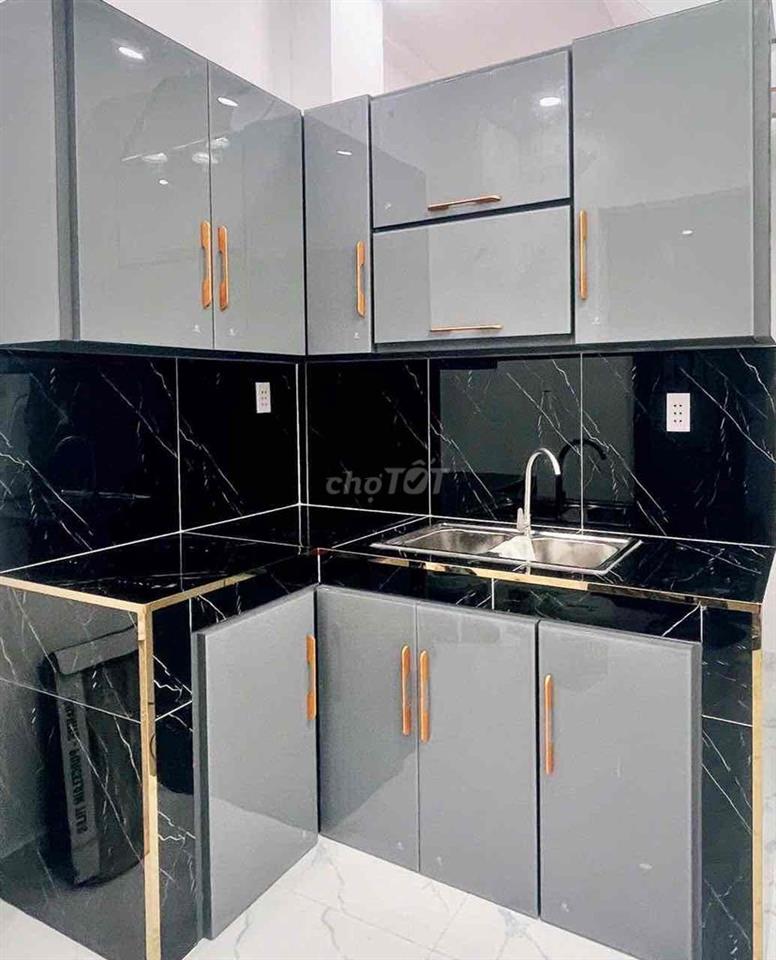 CHO THUÊ NGUYÊN CĂN 1 TRỆT, 1 LẦU, 2WC, NGAY TRUNG TÂM QUẬN 7, GẦN Q4