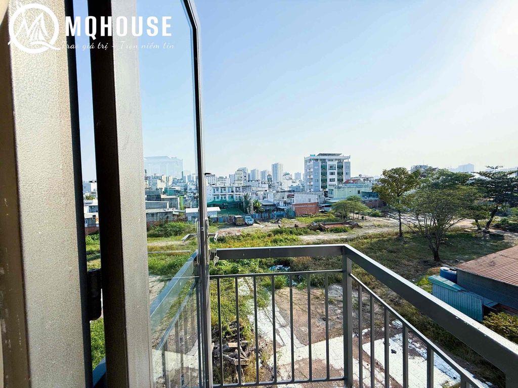 Căn Hộ Studio Ban Công 40m2 Full Nội Thất Giữa Quận 7 Gần Lotte,Q1Q4