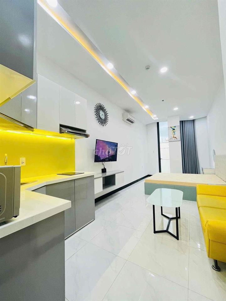 Căn Hộ Studio Ban Công Full Nội Thất Ngay Sát Lotte Trung Tâm Quận 7