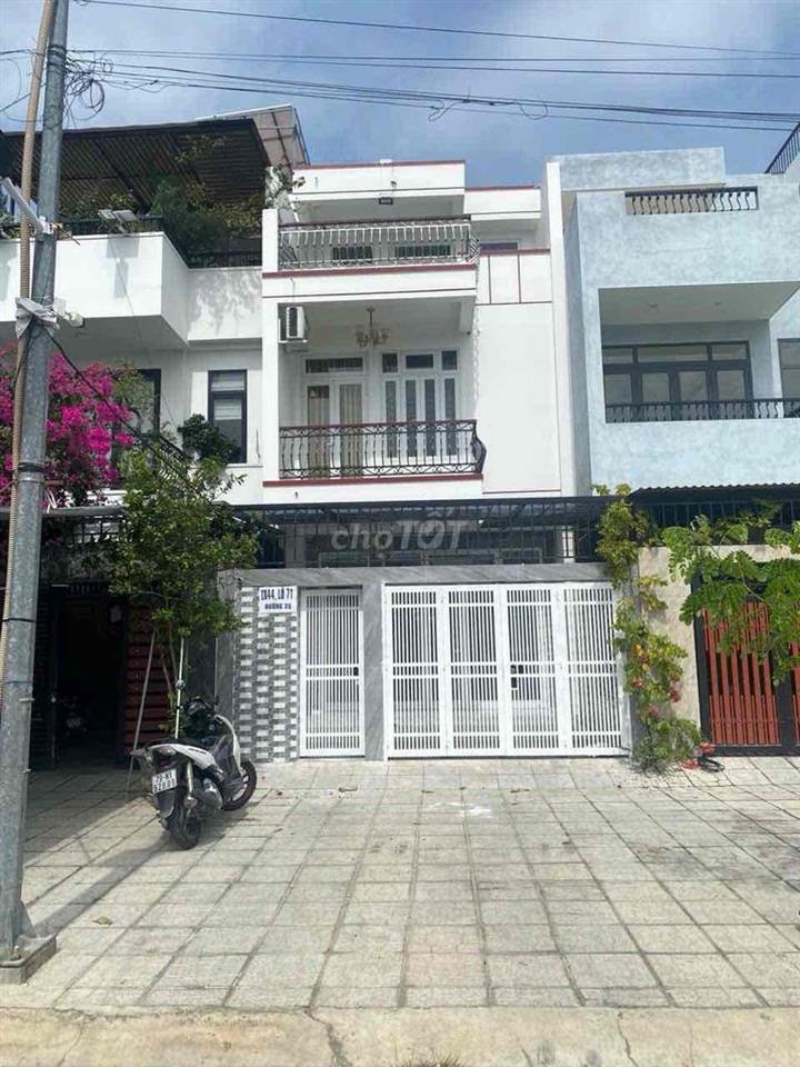 Bán nhà phố khu đô thị Mỹ Gia - thành phố Nha Trang - nội thất đầy đủ