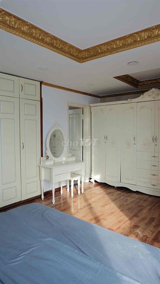 CHO THUÊ PENTHOUSE QUẬN 7 – 5 PHÒNG NGỦ – FULL NỘI THẤT CAO CẤP
