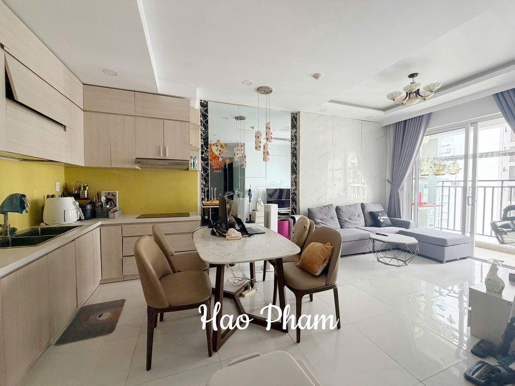TÌM NỮ THUÊ 1 PHÒNG TRONG căn hộ chung cư Sunrise Riverside