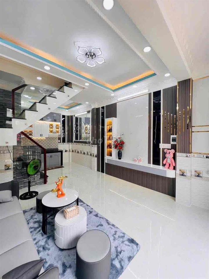 🔥🔥🔥nhà bán 1 lầu, mặt tiền hẻm gần , Phú Mỹ hưng quận 7🔥🔥🔥