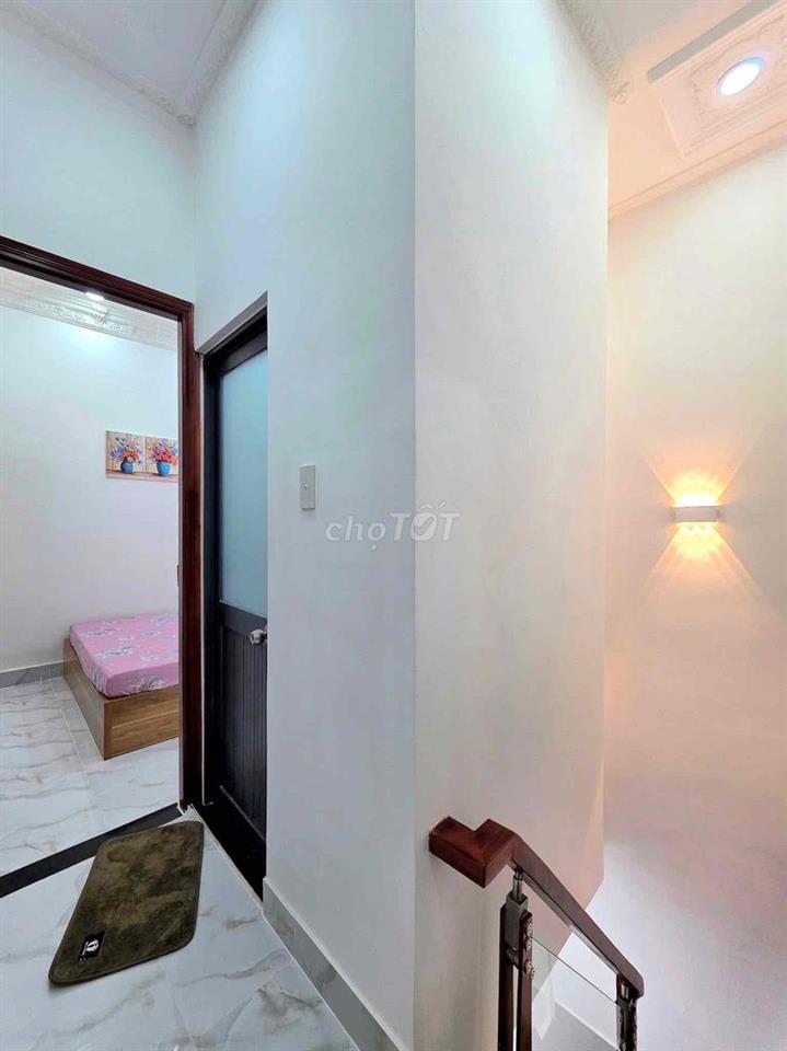 🔔🔔🔔nhà có sổ hồng 2 lầu đường trước nhà 6 m 🔔🔔🔔