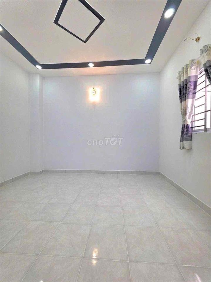 🔥 🔥 🔥nhà đẹp 2 lầu gần cầu Phú Xuân đường Huỳnh Tấn Phát 🔥 🔥 🔥