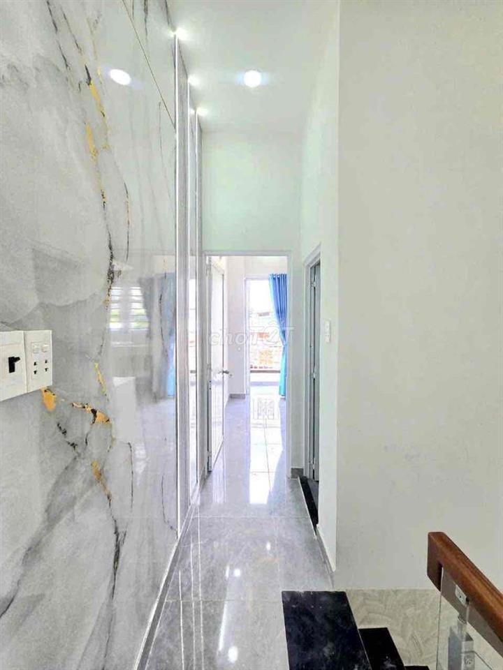 🔥 🔥 🔥 nhà xây mới 100%- 1 LẦU Ở LIỀN , gần chợ với trường học 🔥 🔥 🔥