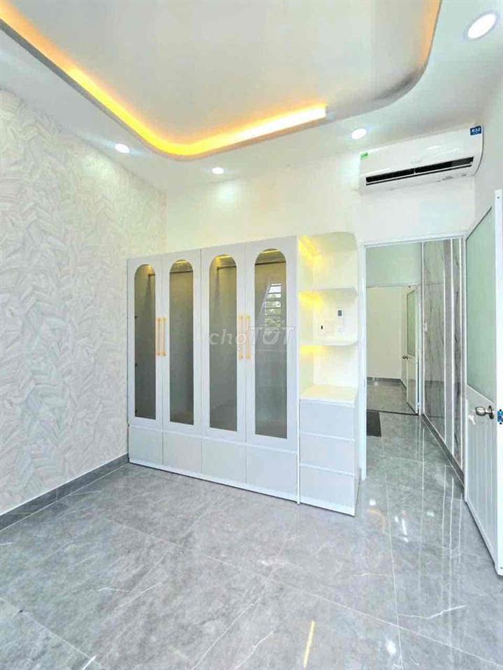 🔥 🔥 🔥 nhà xây mới 100%- 1 LẦU Ở LIỀN , gần chợ với trường học 🔥 🔥 🔥