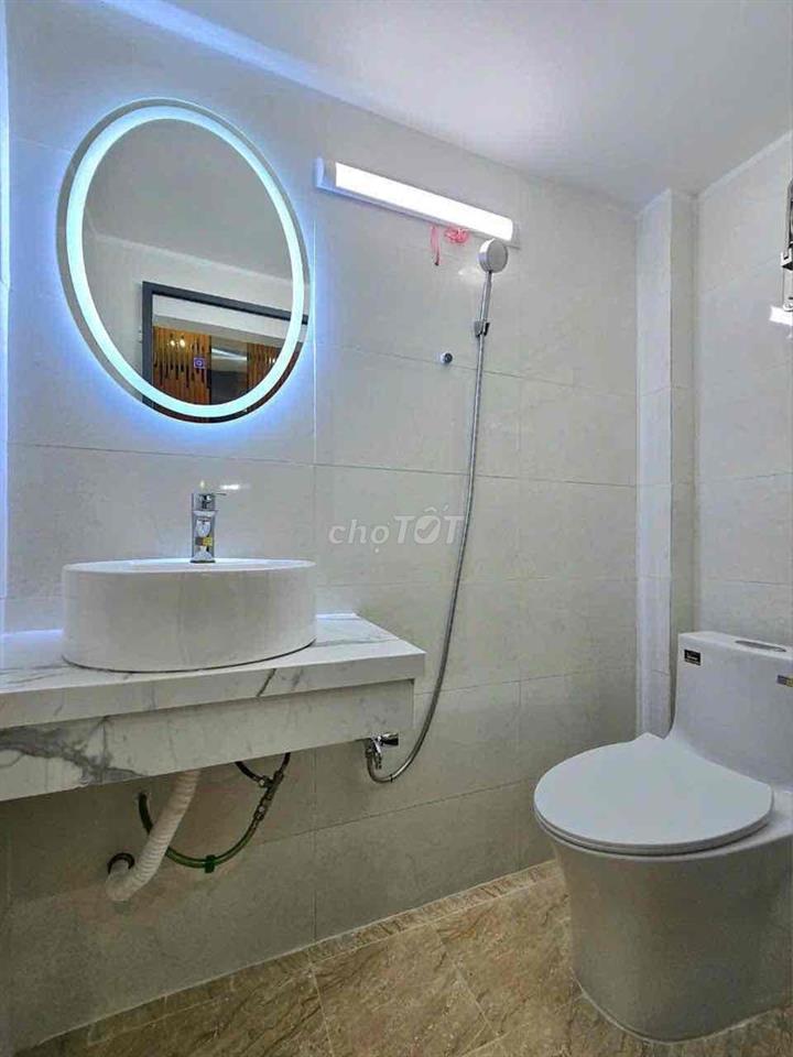 nhà bán có sổ hồng 1 lầu đường trước nhà 3m gần chợ với trường học🔥