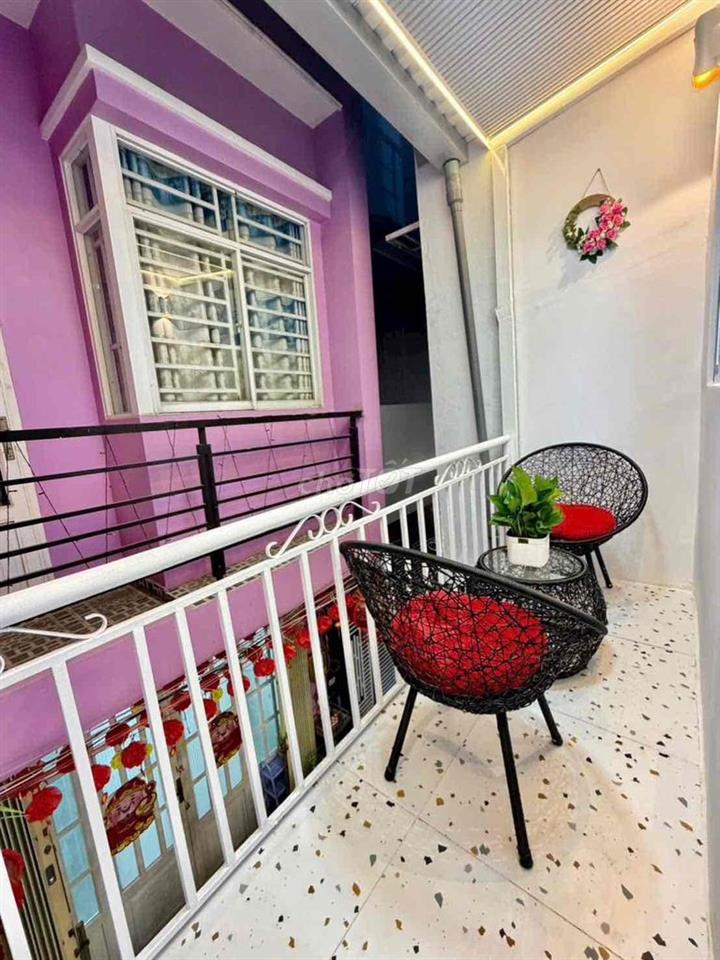 Nhà đẹp 1 lầu, vào ở liền , ngay cầu Phú Xuân kế bên quận 7🔔🔔🔔