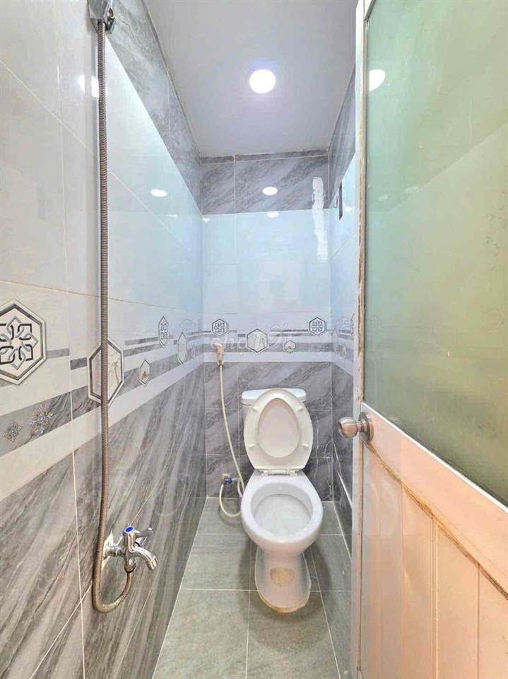 🔥🔥🔥nhà bán 1 lầu , gần chợ gần cầu Phú Xuân🔥🔥🔥