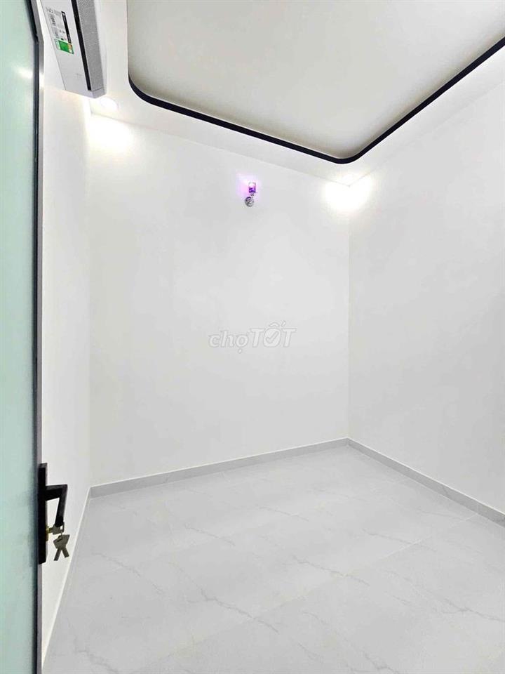 🔥🔥🔥nhà bán gần cầu Phú Xuân 8x6, 870tr đường Huỳnh Tấn Phát🔥🔥🔥